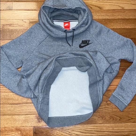 Nike Sweaters - 🔥Nike Funnel Neck